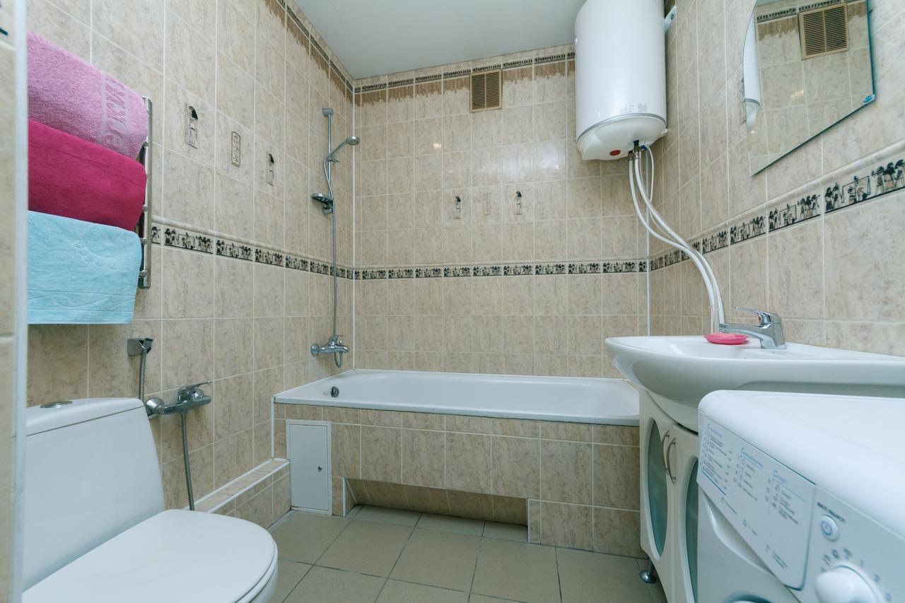 Apartment Poznyaky-Bazhana Kiev Buitenkant foto