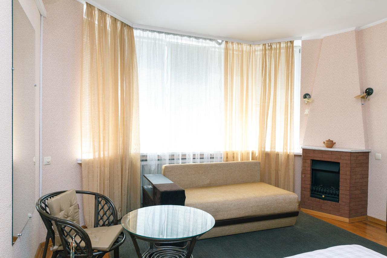 Apartment Poznyaky-Bazhana Kiev Buitenkant foto